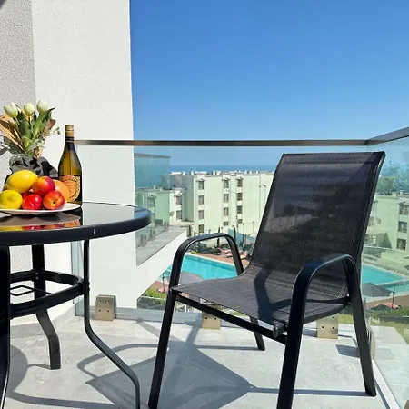 Modern Sea View *