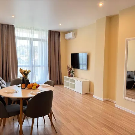 Modern Sea View Apartmán *